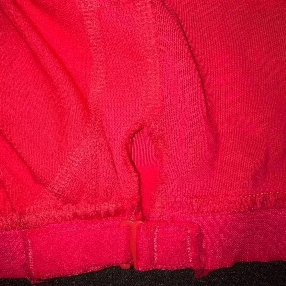 Adidas Tank - Picture 4 of 5